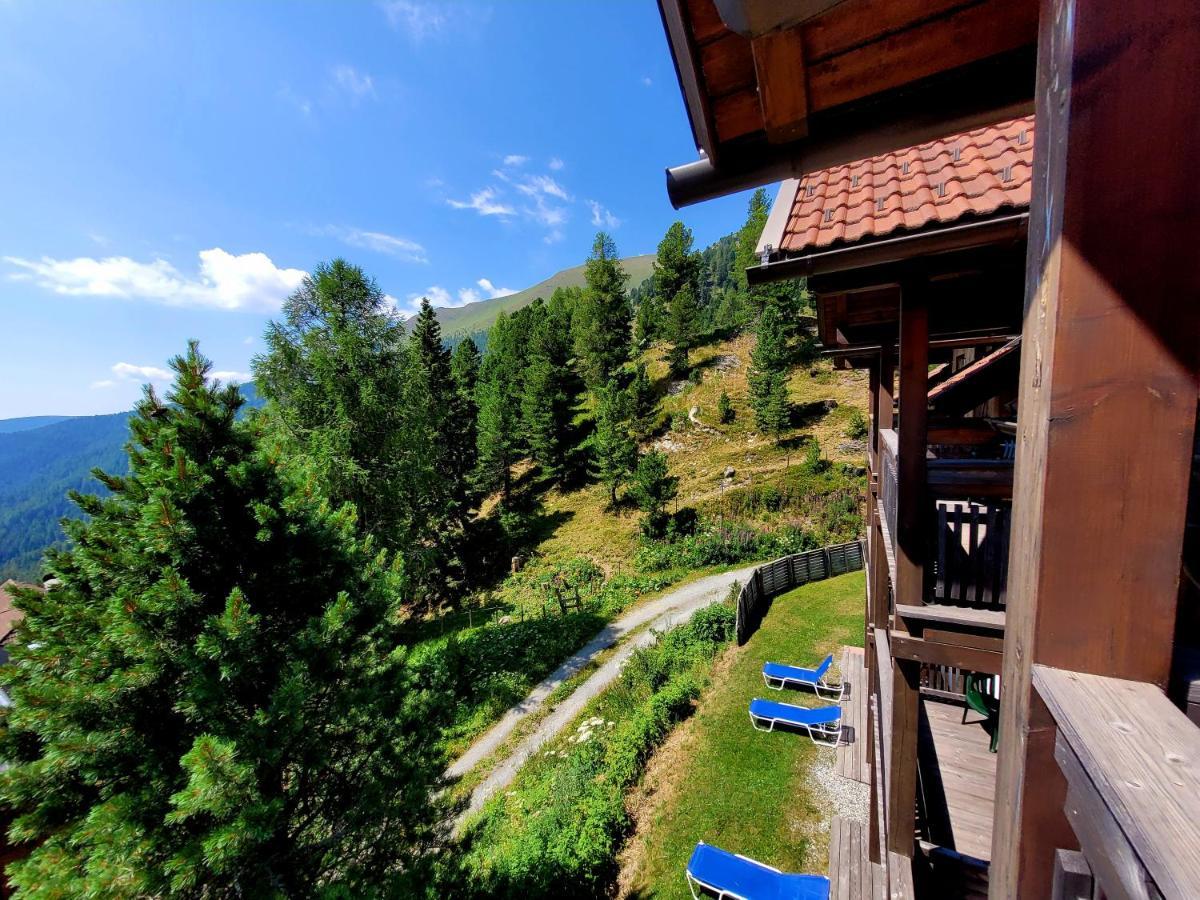 Bergheim Schmidt, Almhuetten Im Wald Appartments An Der Piste Alpine Huts In Forrest Appartments Near Slope Turracher Höhe Buitenkant foto