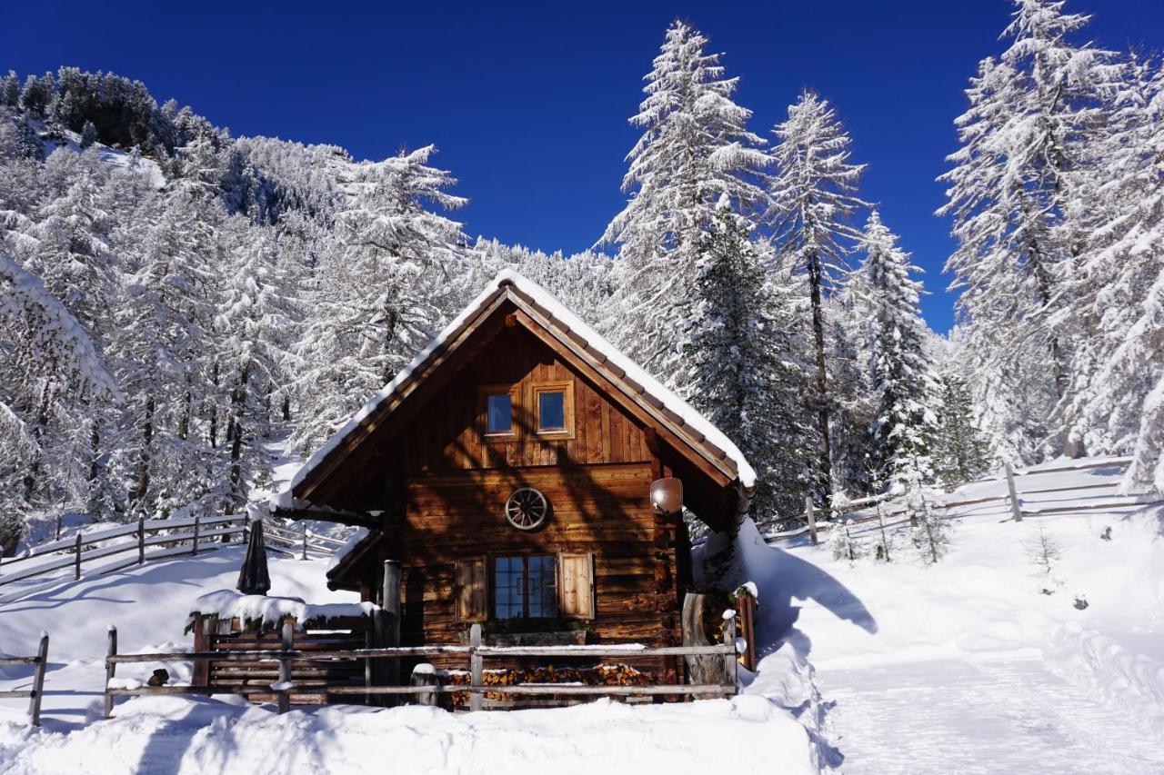 Bergheim Schmidt, Almhuetten Im Wald Appartments An Der Piste Alpine Huts In Forrest Appartments Near Slope Turracher Höhe Buitenkant foto