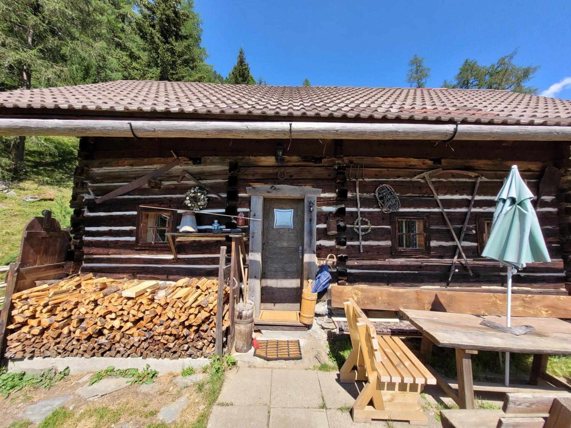 Bergheim Schmidt, Almhuetten Im Wald Appartments An Der Piste Alpine Huts In Forrest Appartments Near Slope Turracher Höhe Kamer foto